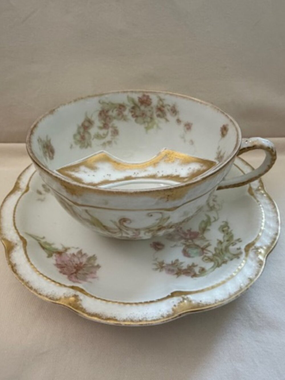 Antique Limoges Porcelain Mustache Teacup - Picture 4 of 11